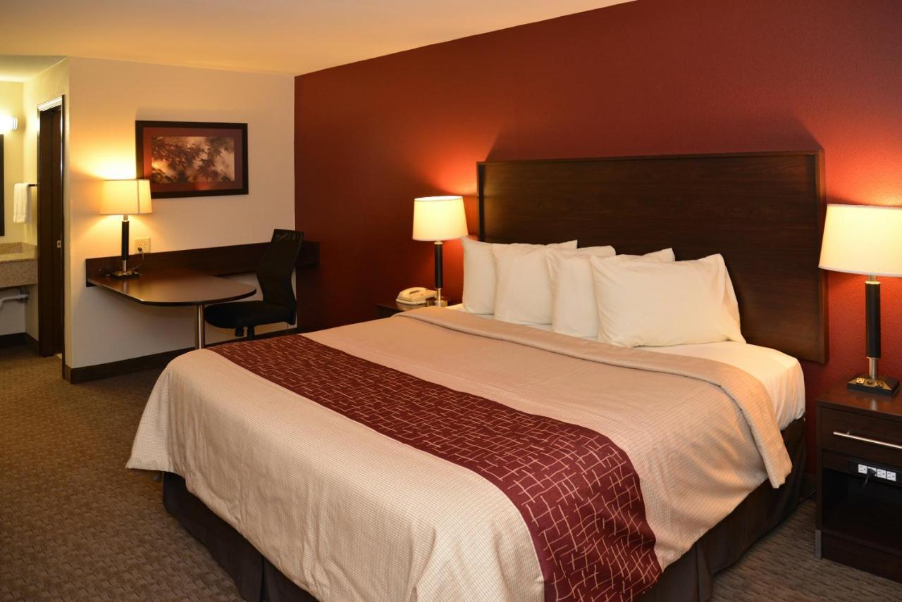 Red Roof Inn Cookeville - Tennessee Tech Buitenkant foto